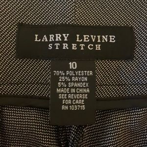 Women’s size 10 Dress pants. Like new